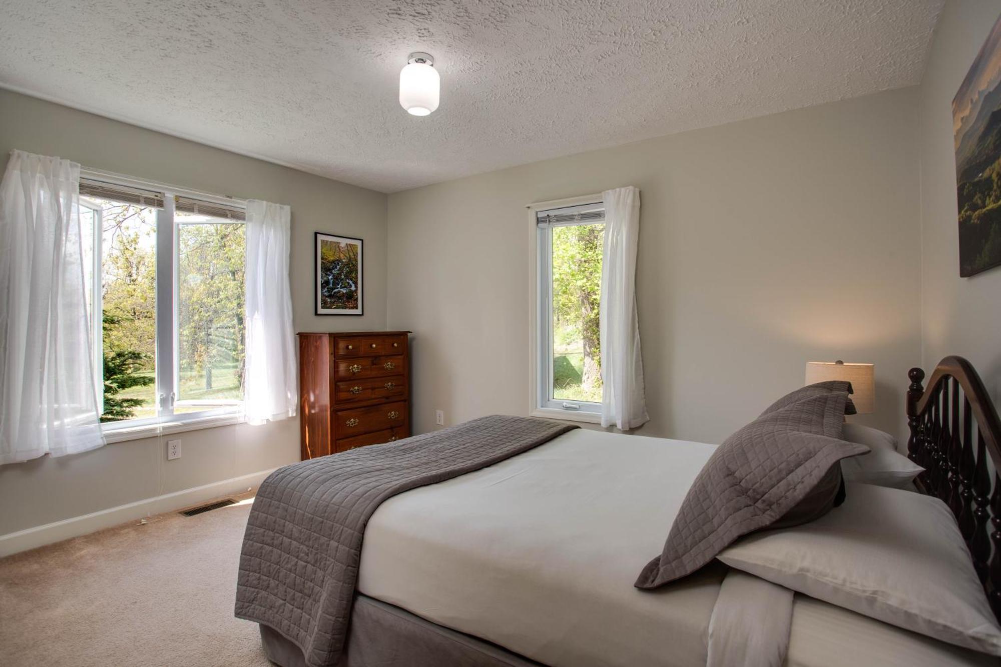 Love Ridge Mountain Lodging Lyndhurst Екстериор снимка